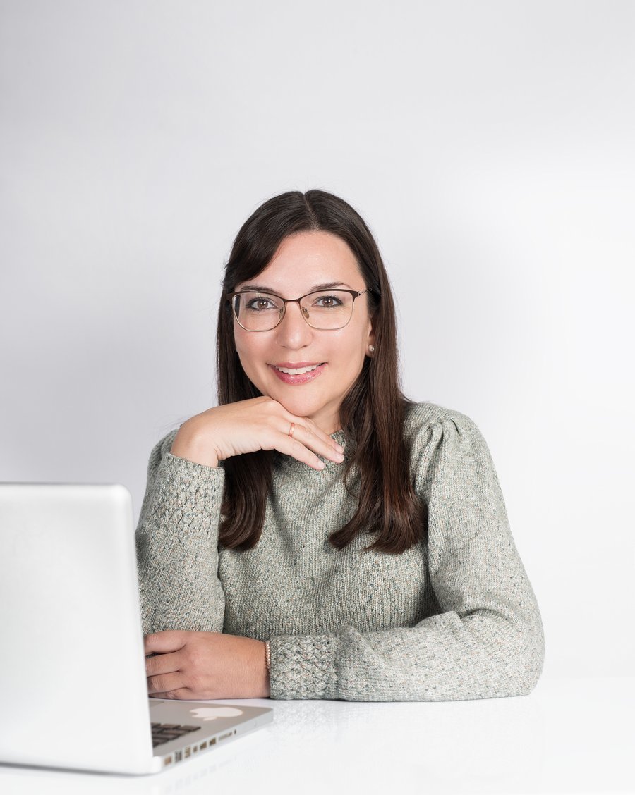 Retrato de la escritora Cristina Arvelo